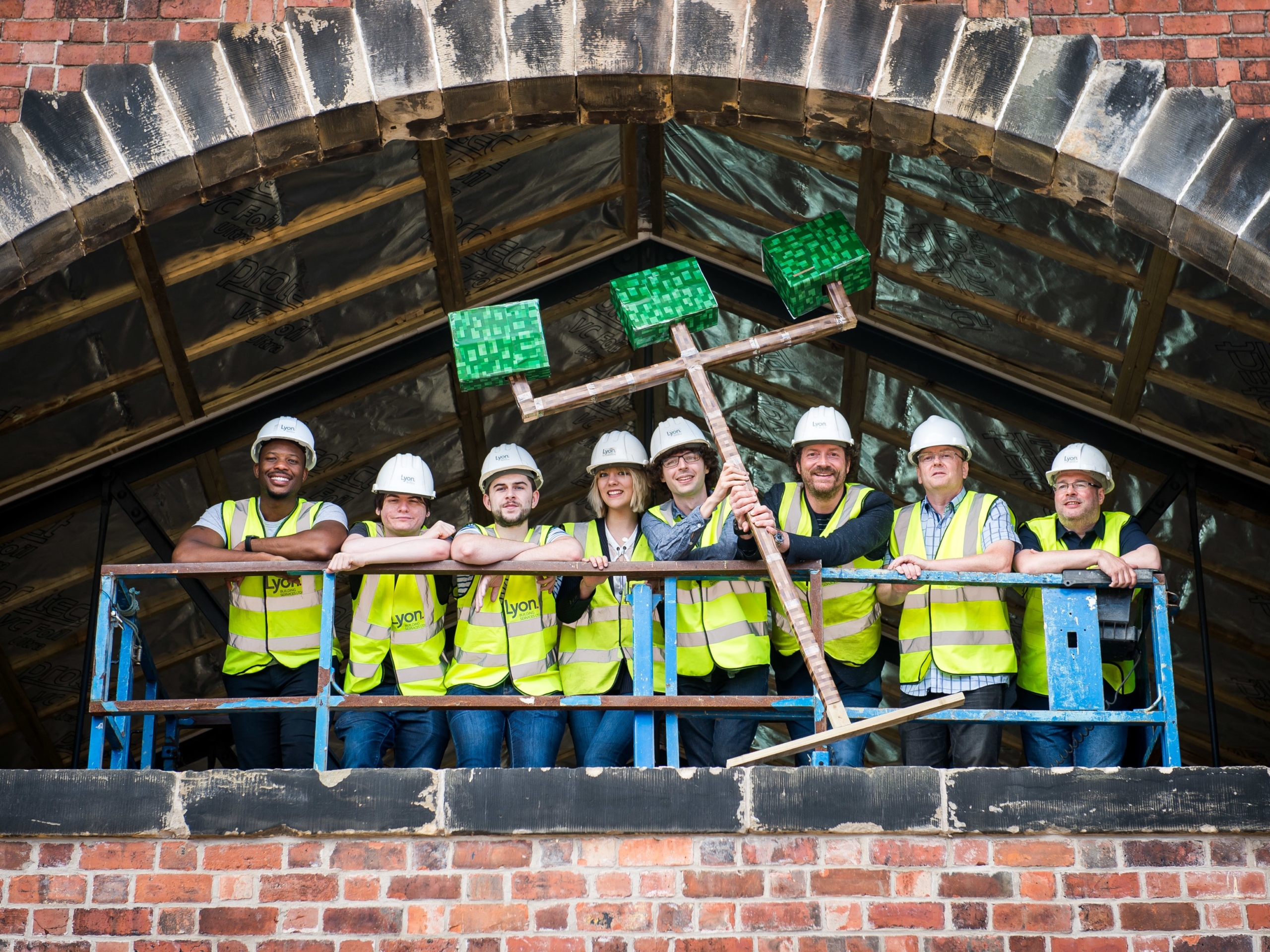 Public Relations Agency Scotland - Cunningly Good Group - Image - Water's Edge Dundee Topping Out Ceremony Chris van der Kuyl and Paddy Burns